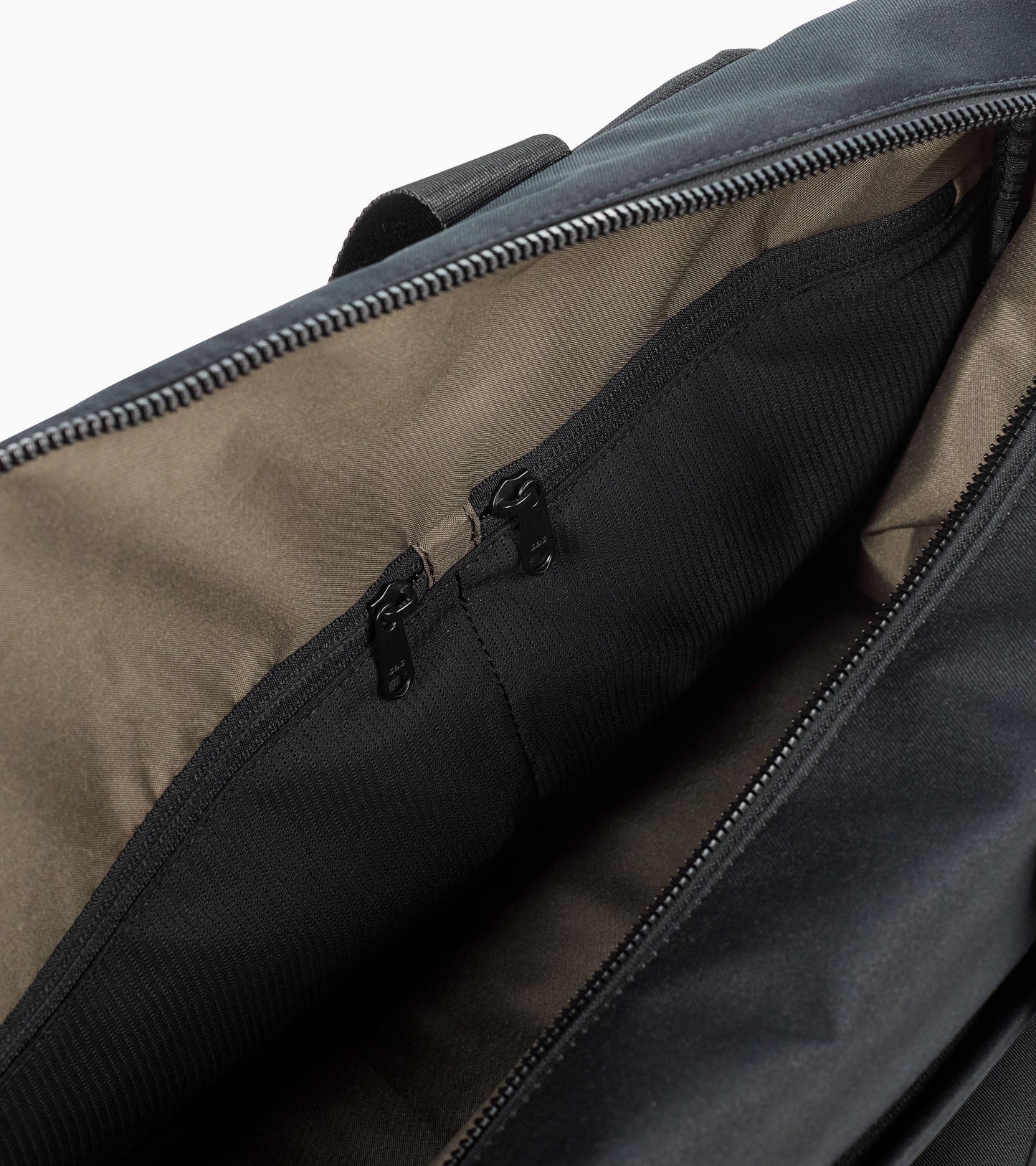 Travelling bag - Essential