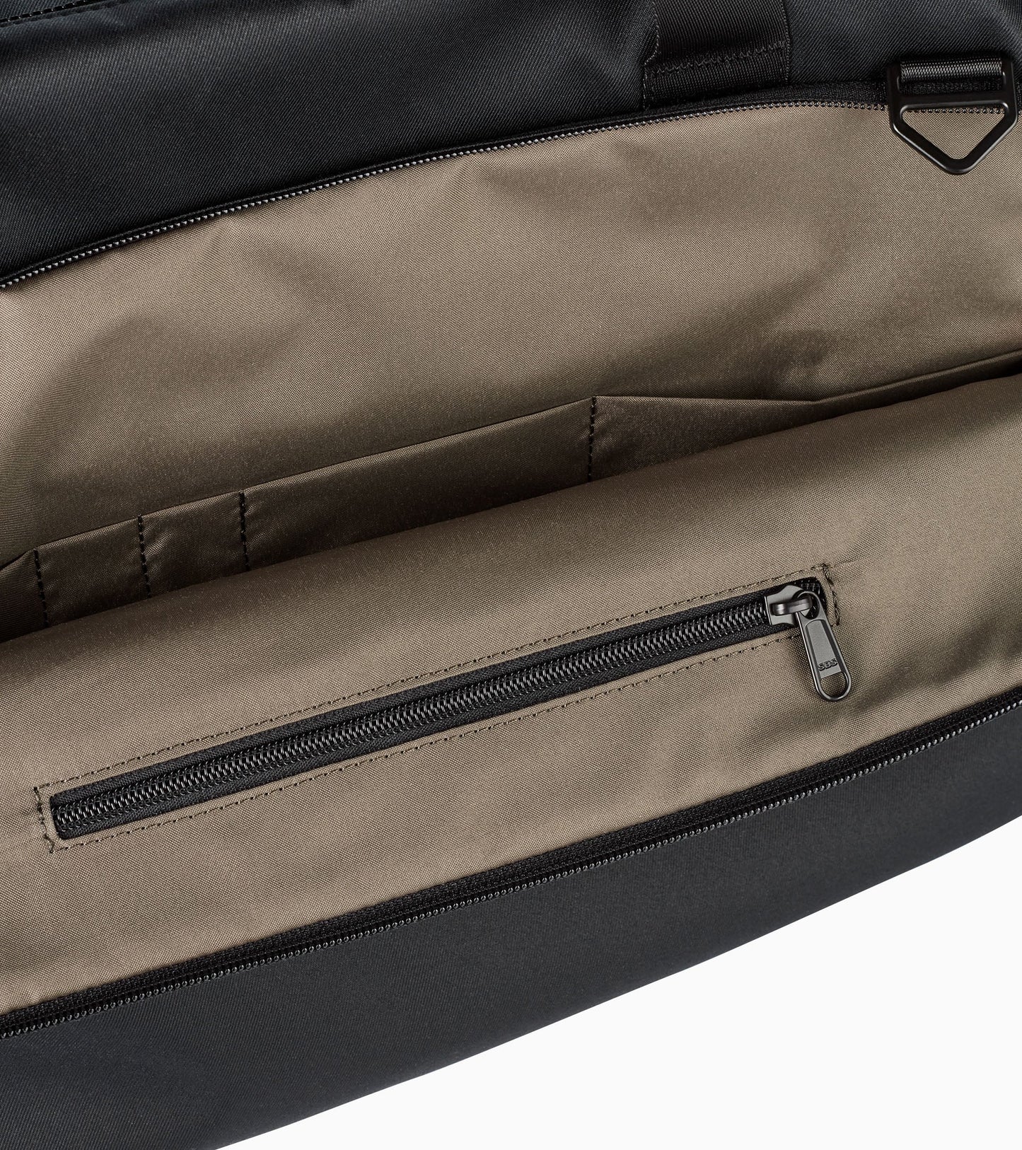 Travelling bag - Essential