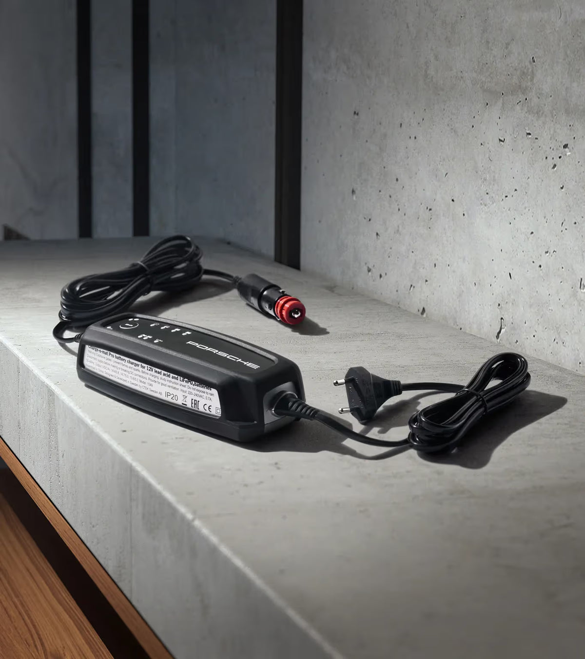 Porsche Charge-o-mat Pro Battery Charger