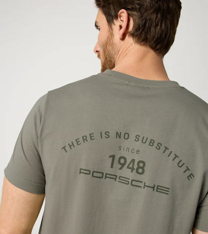 T-Shirt - S - There Is No Substitute