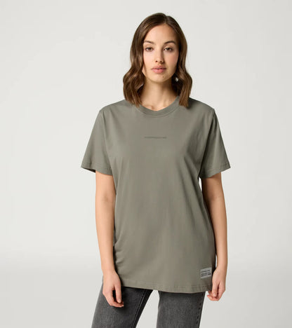 T-Shirt - S - There Is No Substitute