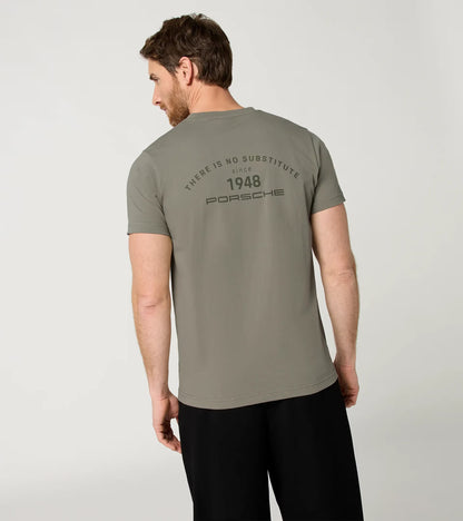 T-Shirt - S - There Is No Substitute