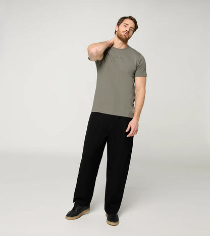T-Shirt - S - There Is No Substitute