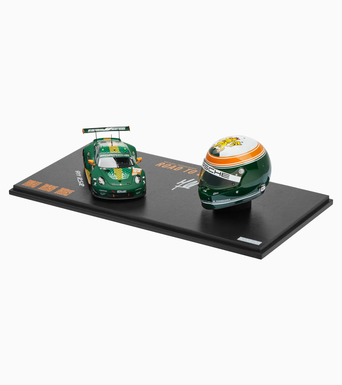 Porsche 911 RSR and Michael Fassbender helmet - Limited Edition