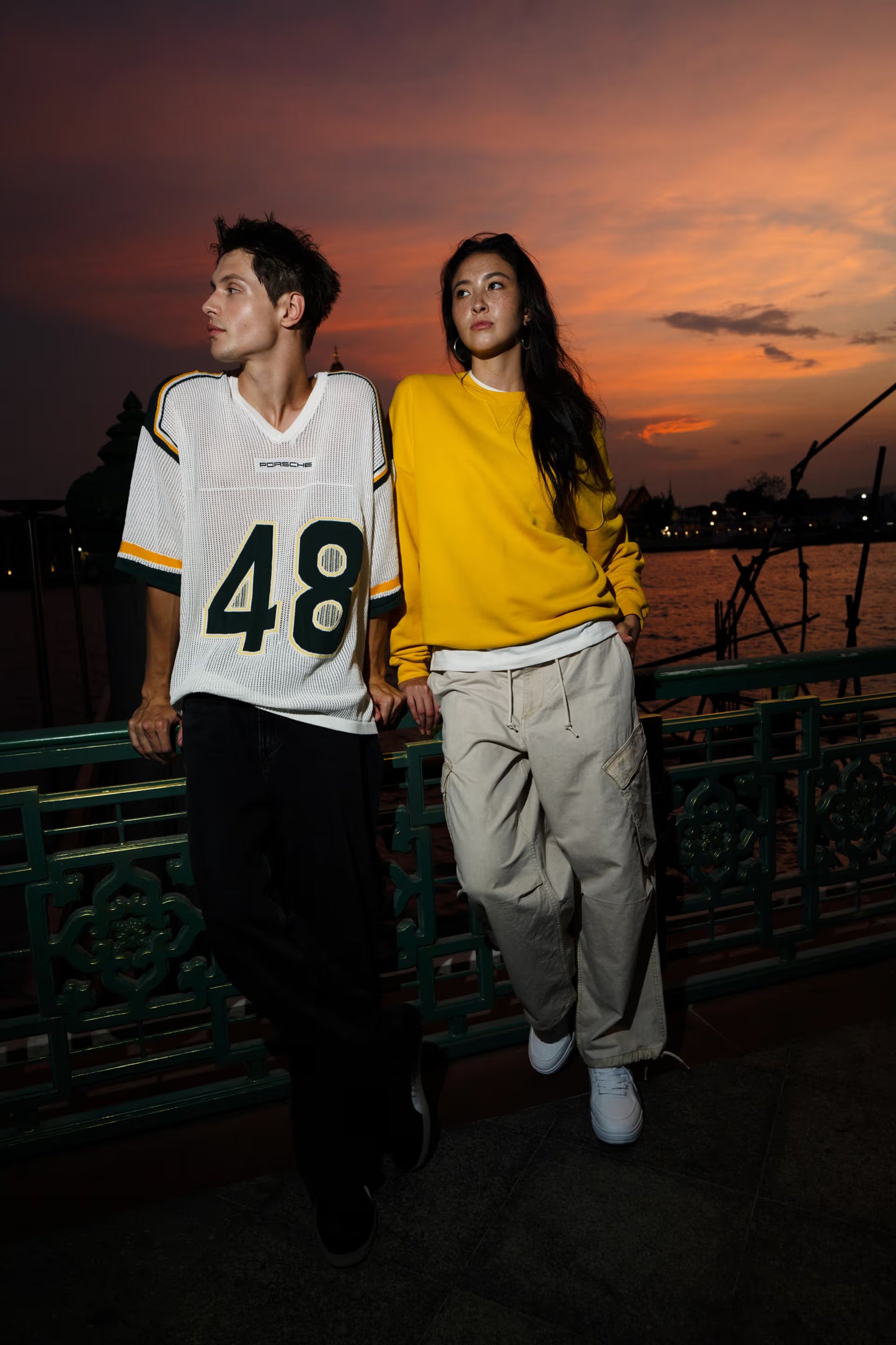 Sweater - L - AHEAD