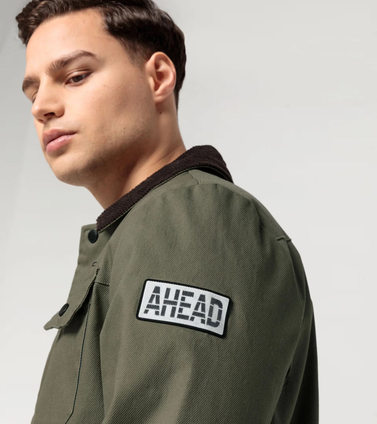 Jacket - L - AHEAD